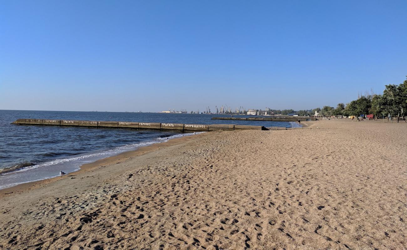 Photo of Mariupol'skiy Plyazh with bright sand surface