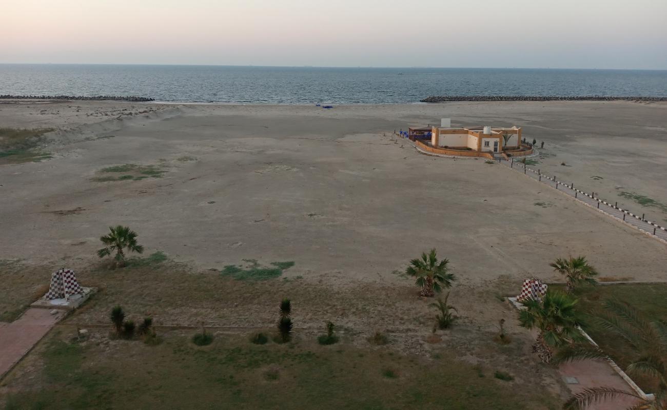 Photo of Al Abtal Beach with bright sand surface