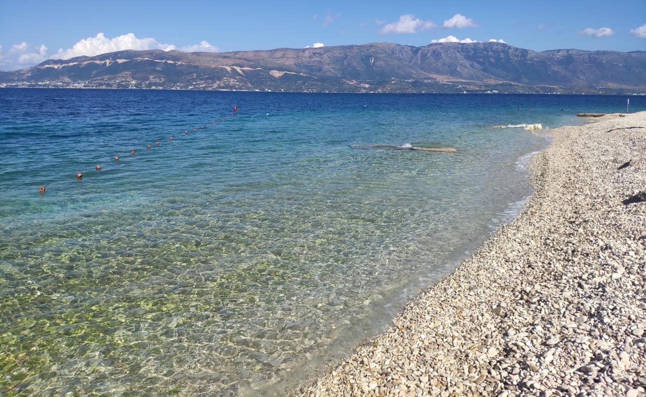 Photo of Zhanpovel Bay with light pebble surface