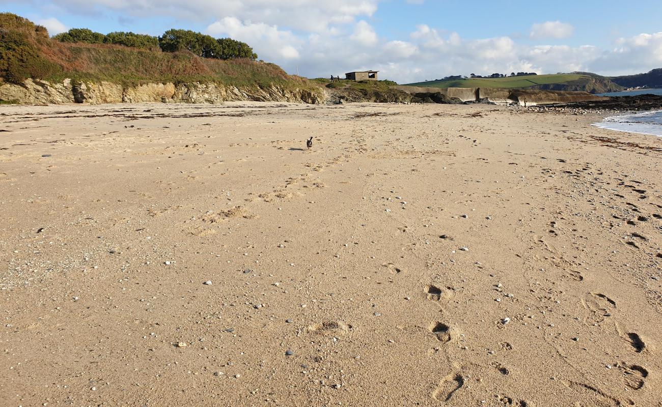 Photo of Spit beach Par with light sand &  pebble surface