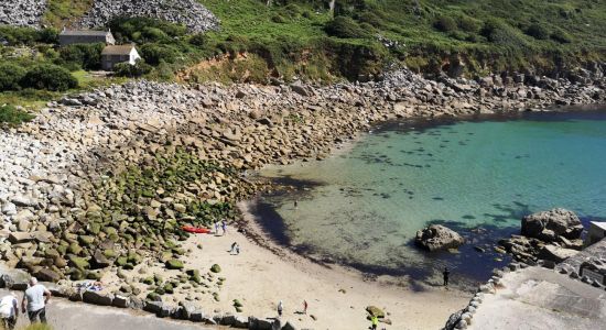 Lamorna Cove beach