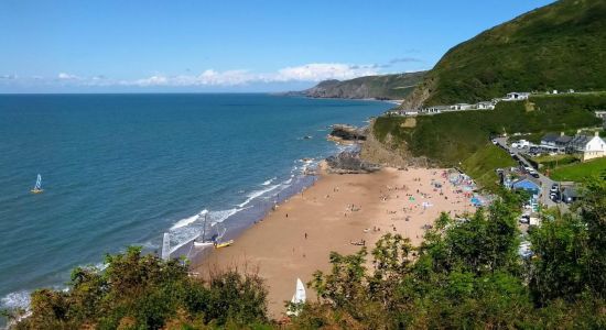 Tresaith beach