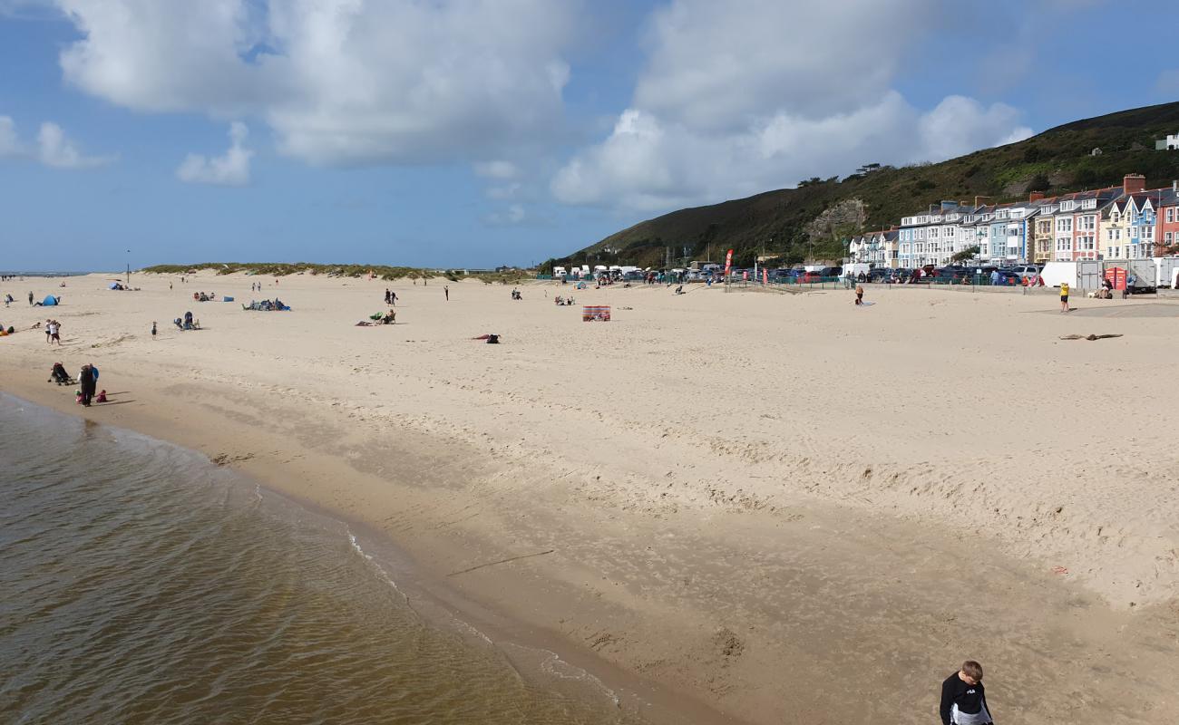 Photo of Aberdyfi beach with bright sand surface