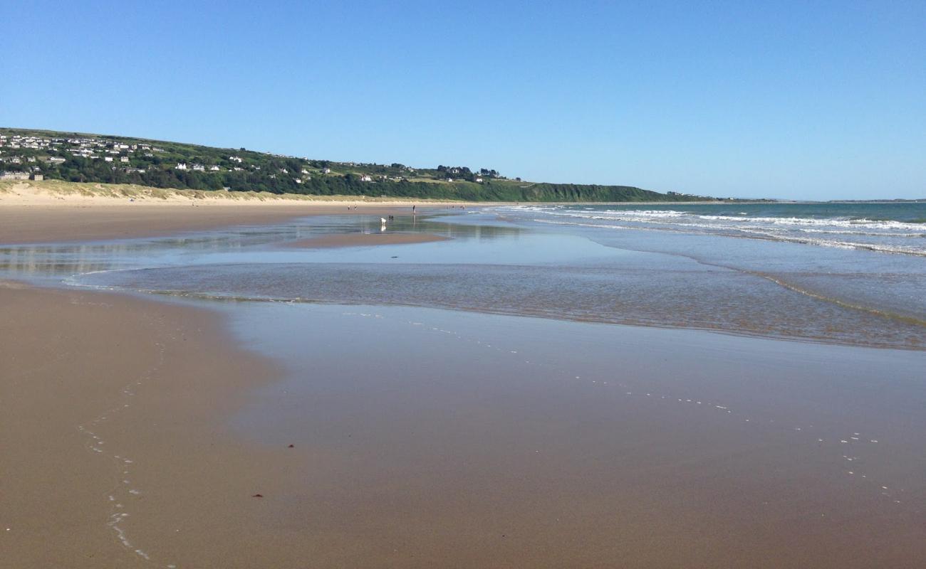 Photo of Harlech Beach with bright sand surface