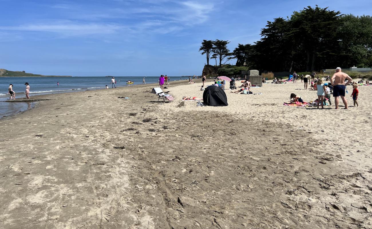 Photo of Burrow beach with bright sand surface