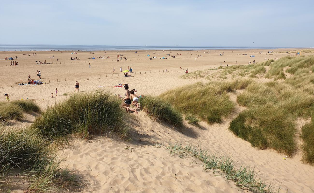 Photo of Ainsdale Beach with bright sand surface