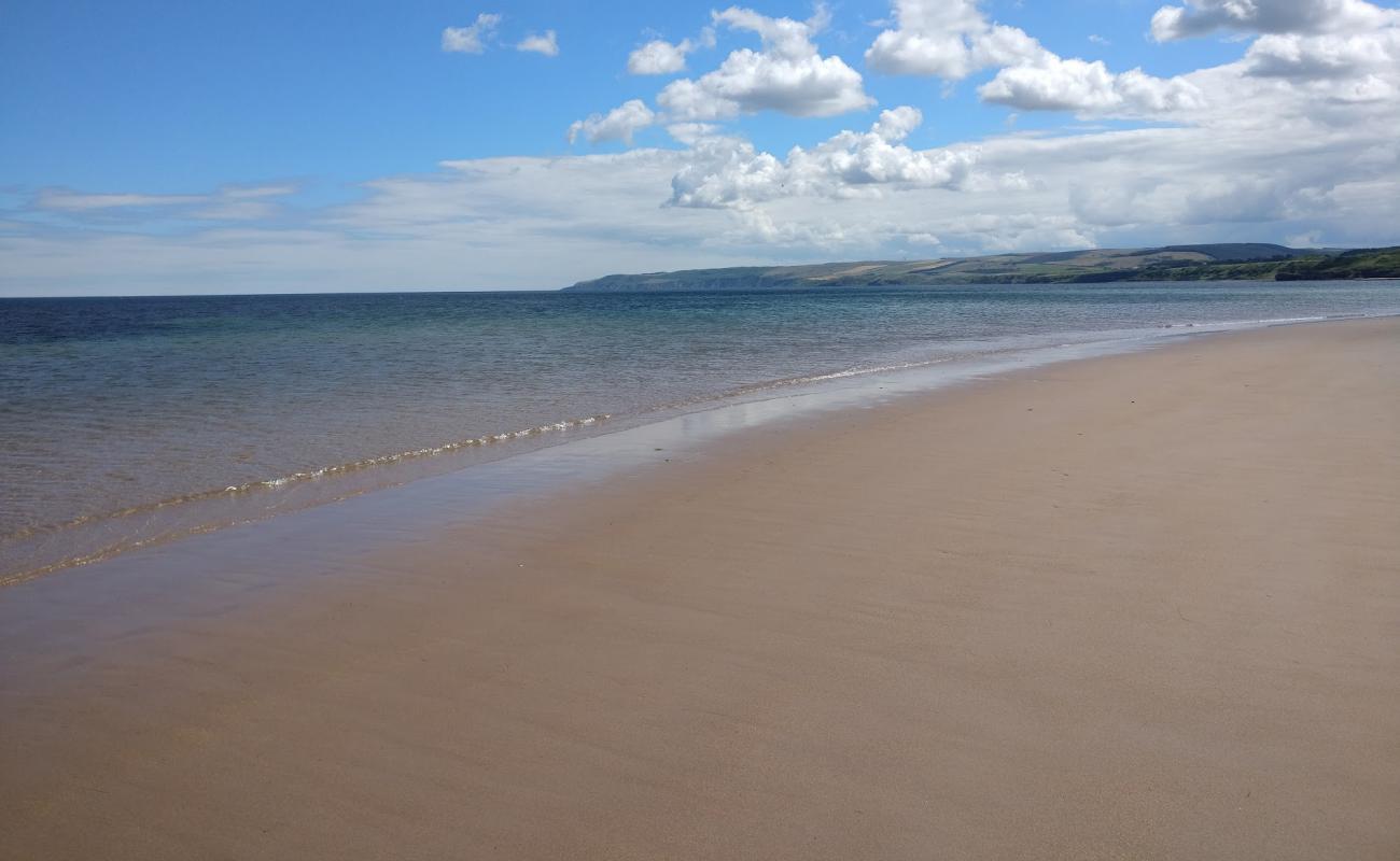 Photo of Thorntonloch Beach with bright sand surface