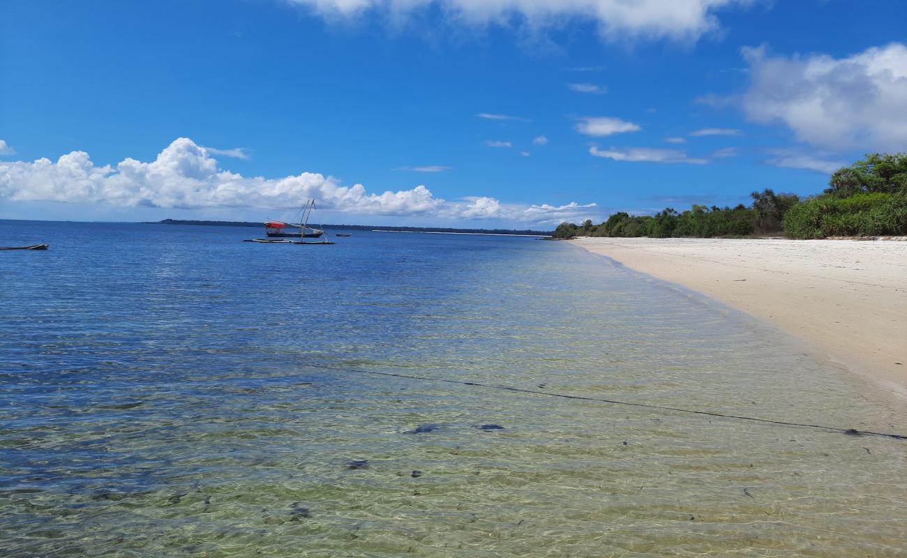 Photo of Vumawimbi Beach with bright sand surface