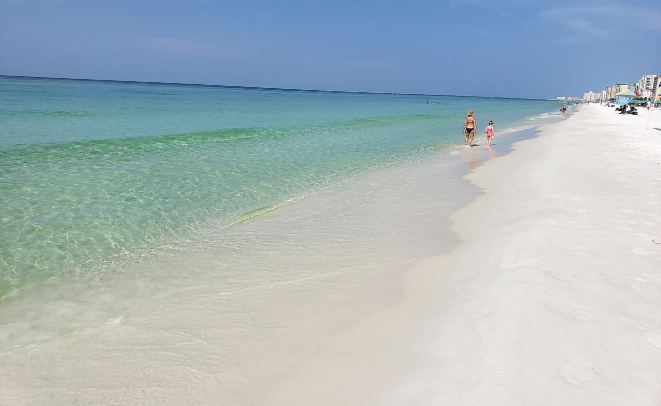 Photo of Henderson Beach with white fine sand surface