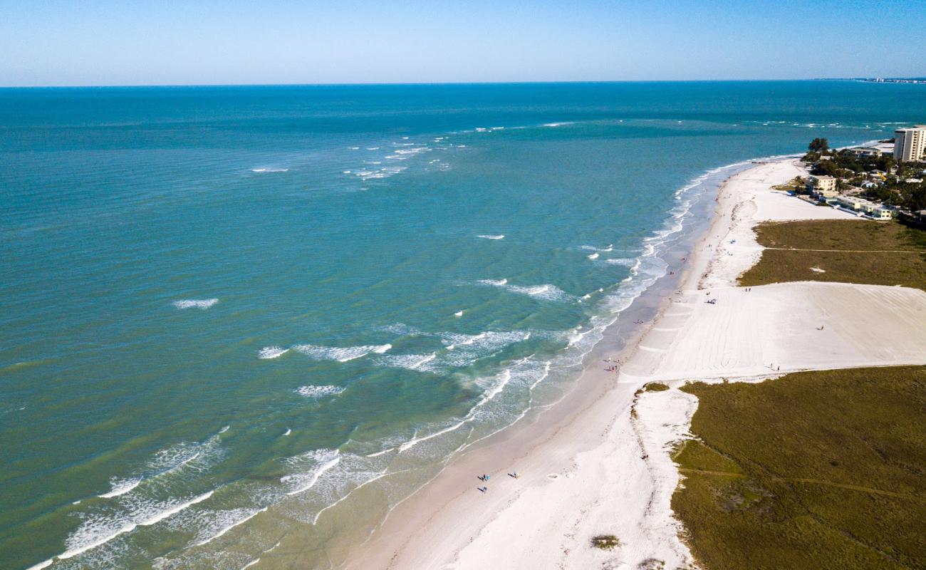 Photo of Siesta Key beach with white sand surface