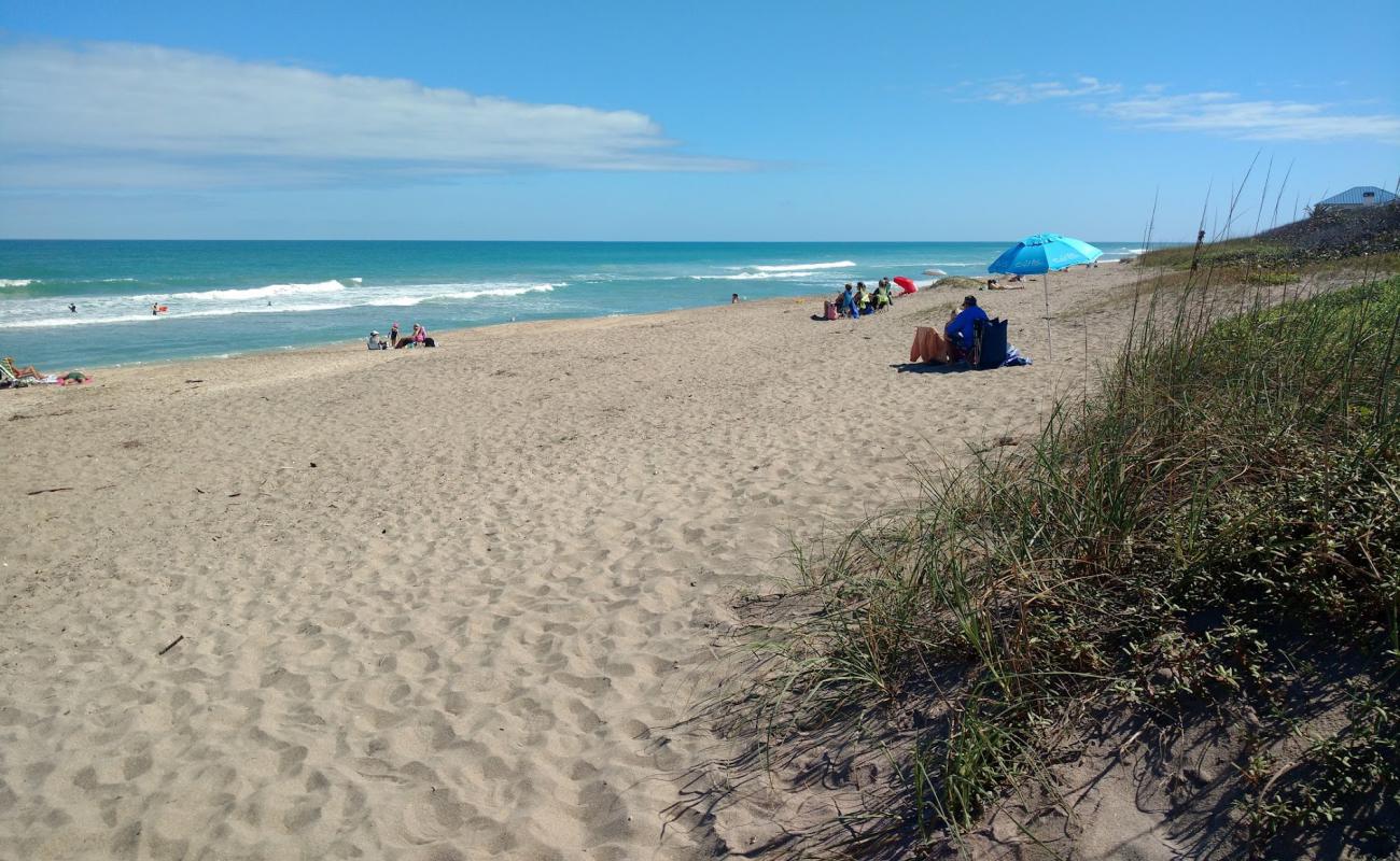 Photo of Stuart Beach with bright sand surface