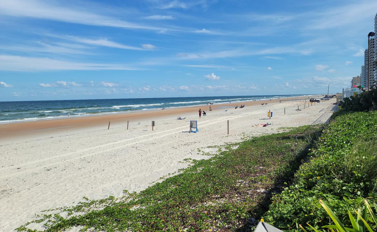 Photo of Andy Romano beach with bright sand surface