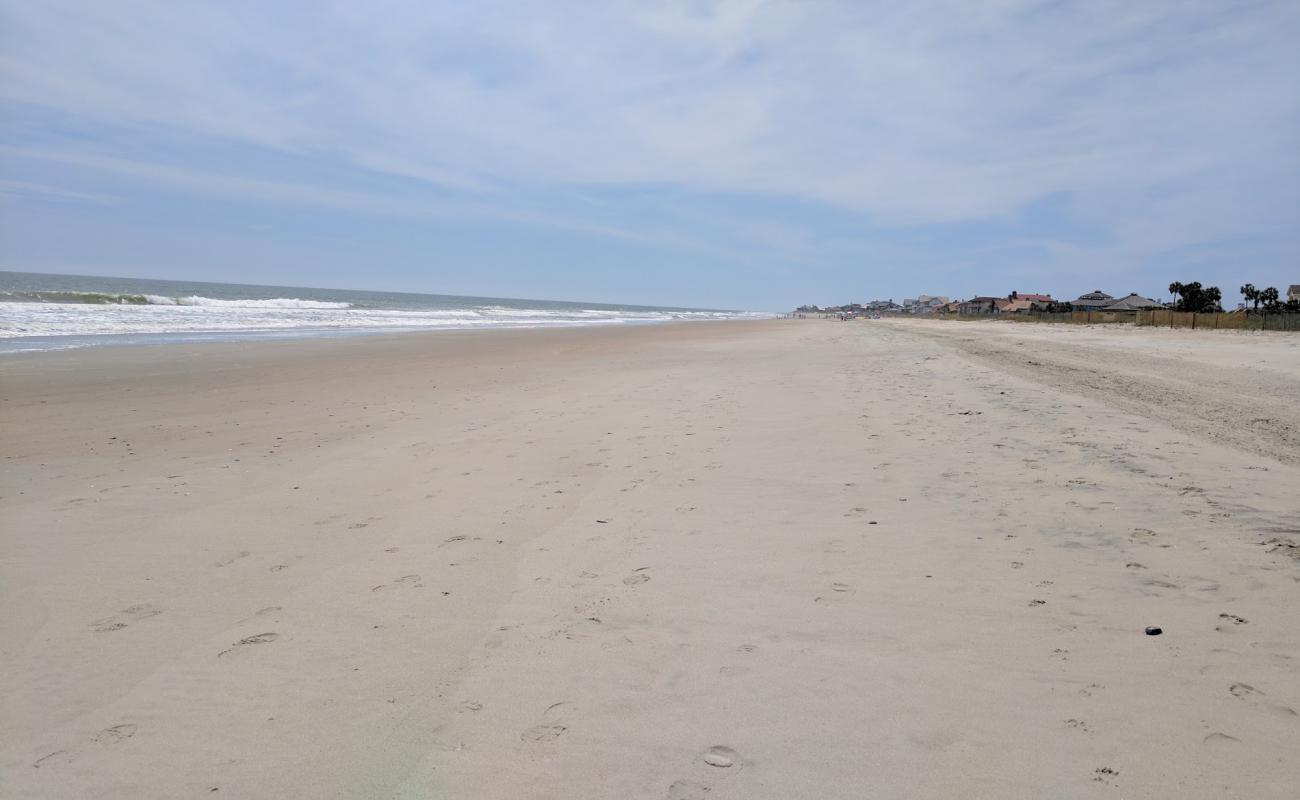 Photo of Debidue beach with bright sand surface