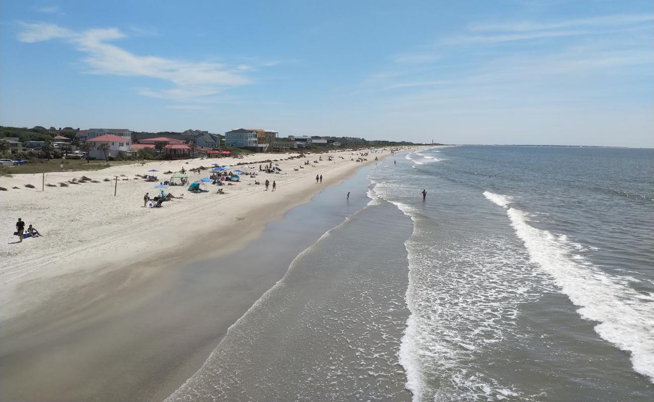 Photo of Oak Island Pier beach with bright fine sand surface