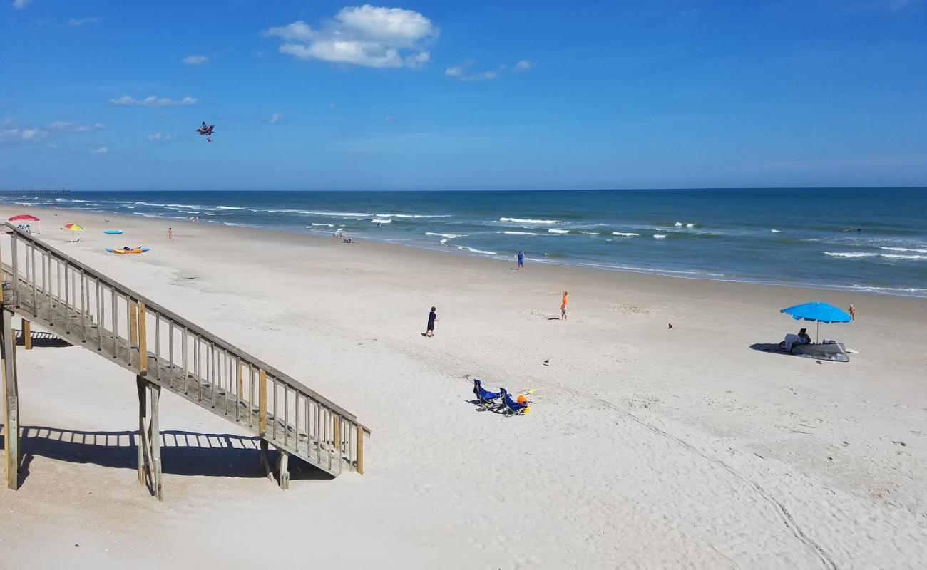 Photo of Surf City beach with bright sand surface