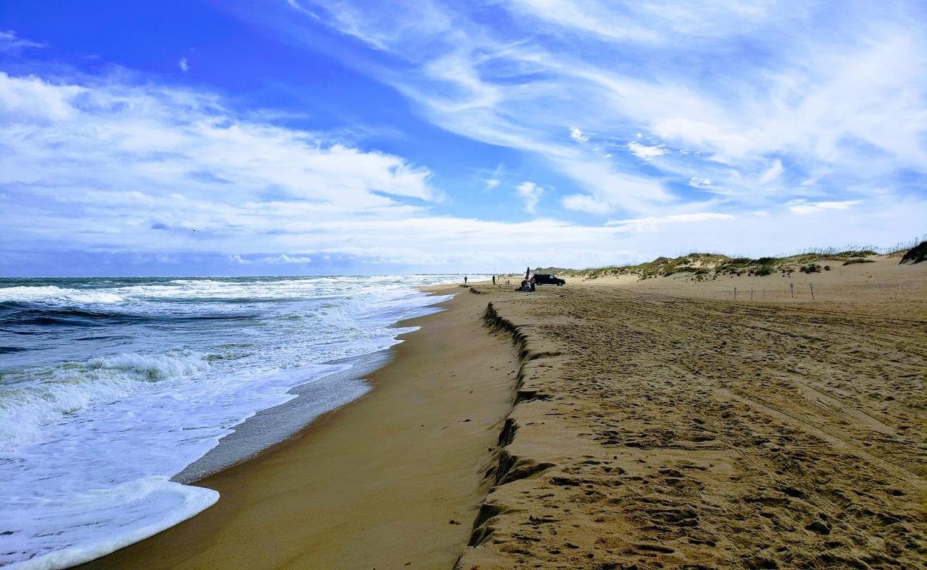 Photo of Cape Hatteras beach with bright sand surface