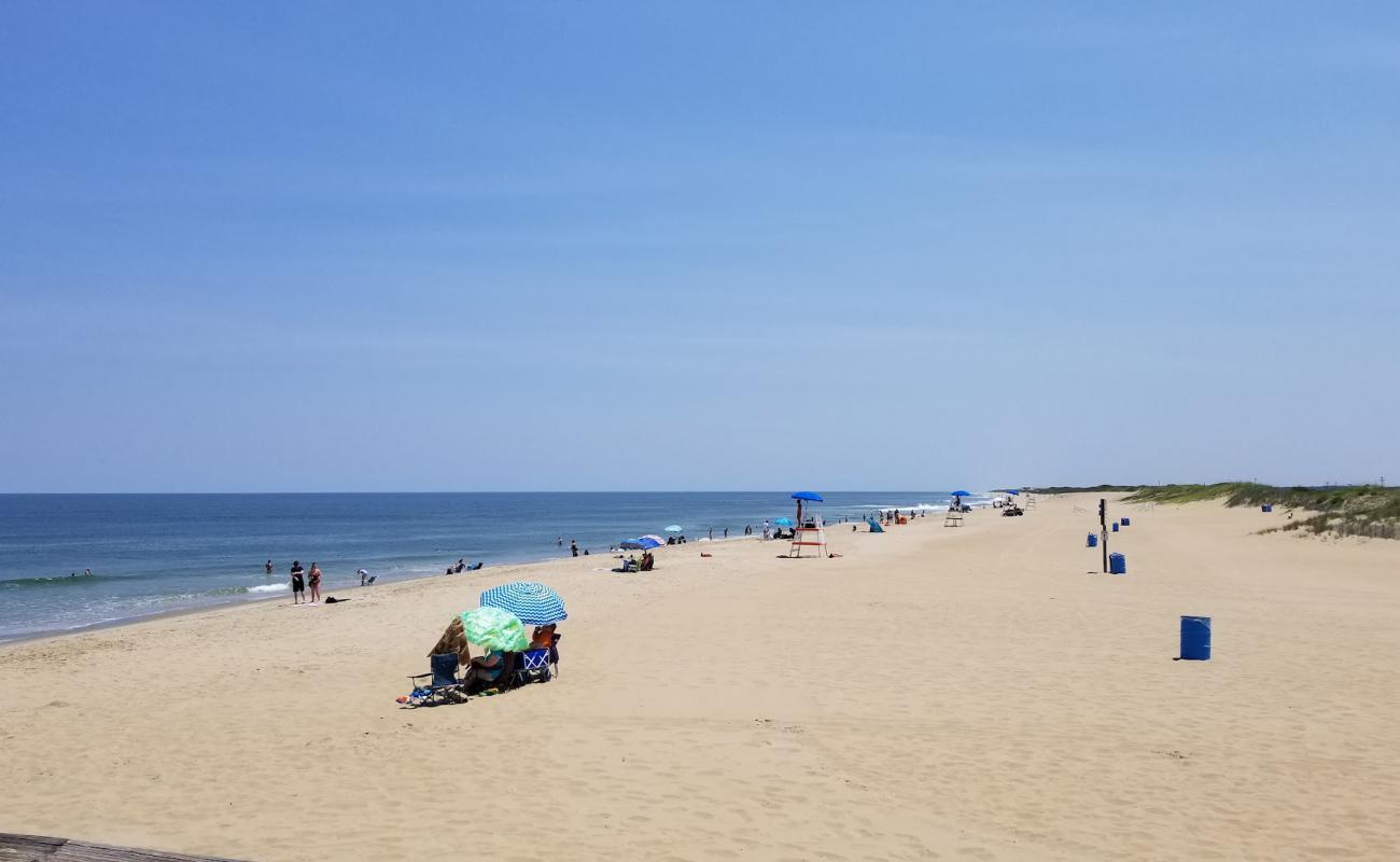 Photo of Little Island Park with bright sand surface