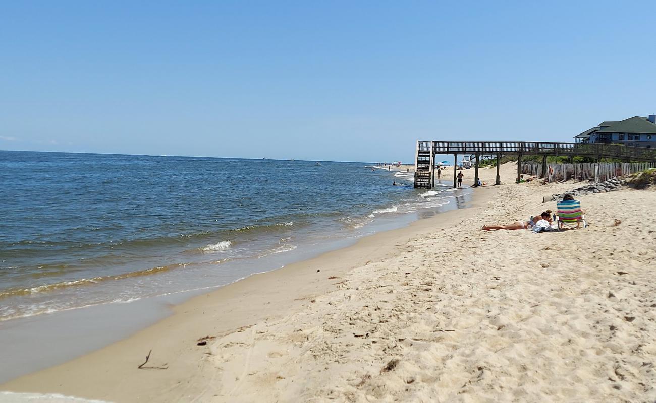 Photo of Chic's beach with bright sand surface