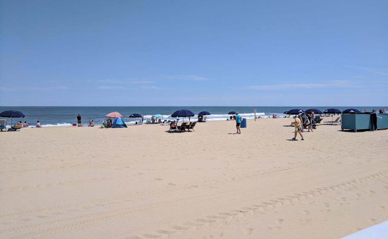 Photo of Ocean City beach III with bright sand surface