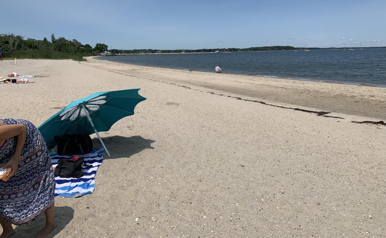 Photo of Havens Beach with bright sand surface