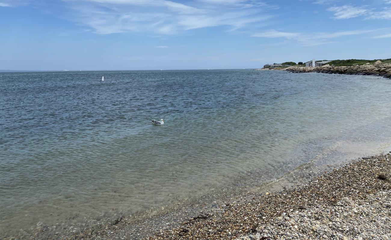 Photo of Lake Tashmoo Town Beach with light sand &  pebble surface