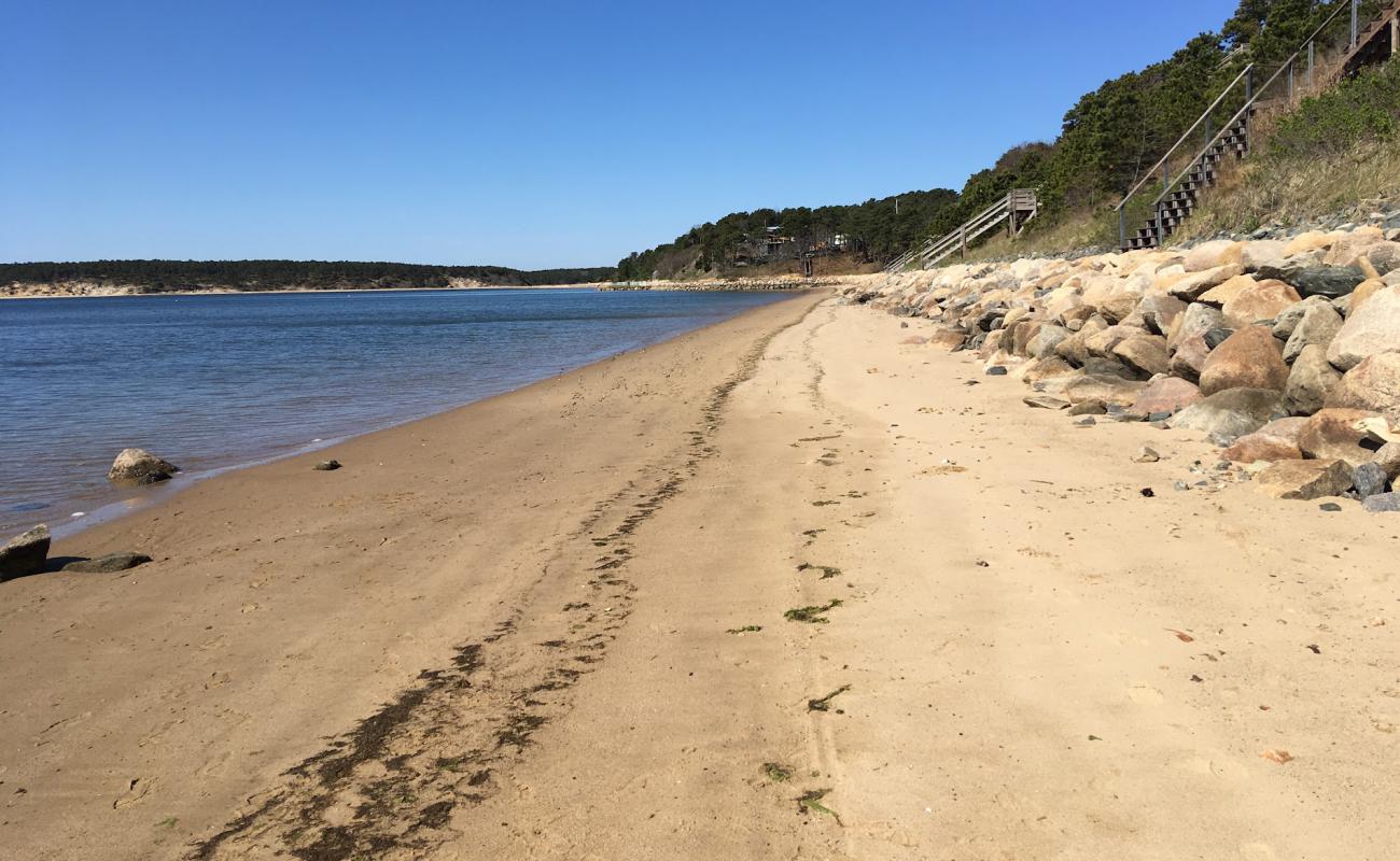 Photo of Mayo beach with bright sand surface