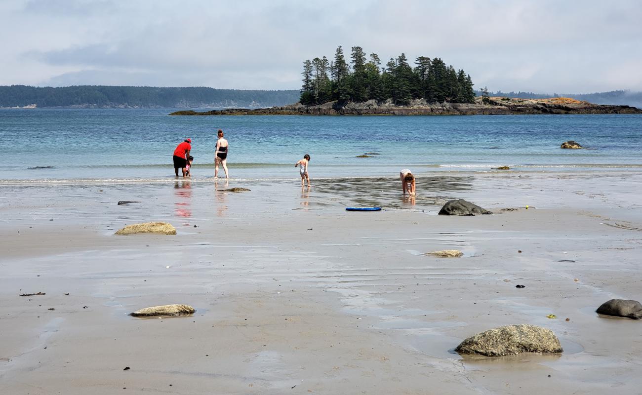 Photo of Sandy River beach with light sand &  pebble surface