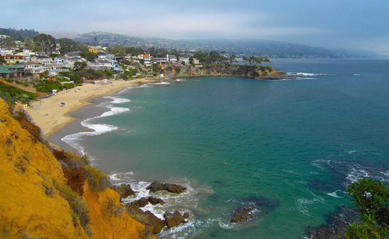 Photo of Emerald Bay with bright sand surface