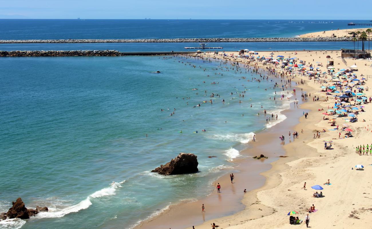 Photo of Corona Del Mar with bright sand surface