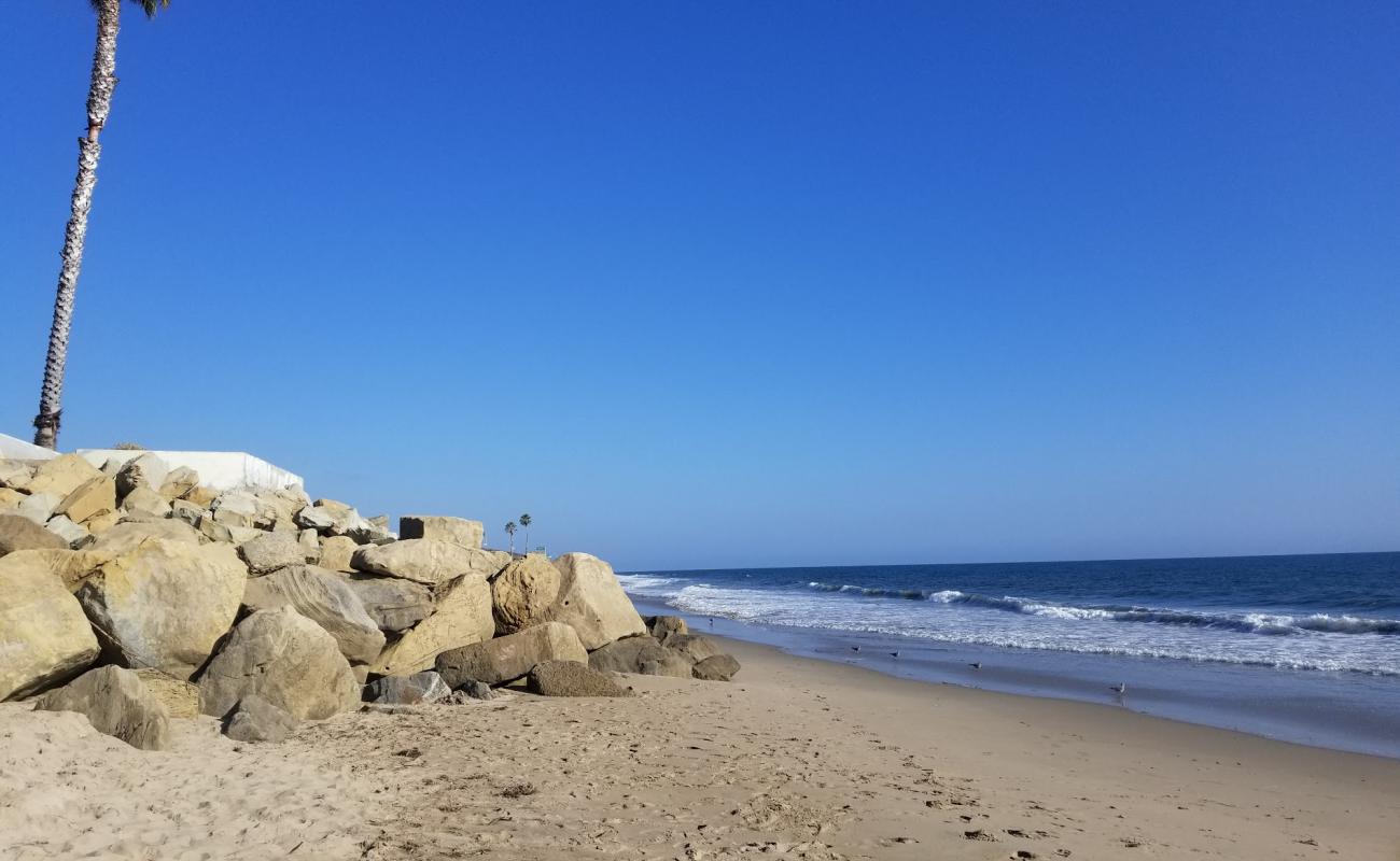 Photo of Pier Shoals Beach with bright sand surface