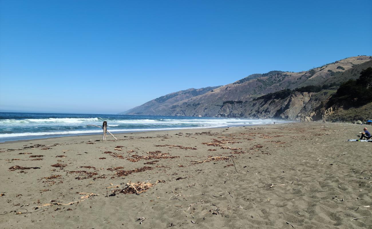 Photo of San Carpoforo Creek with gray fine pebble surface