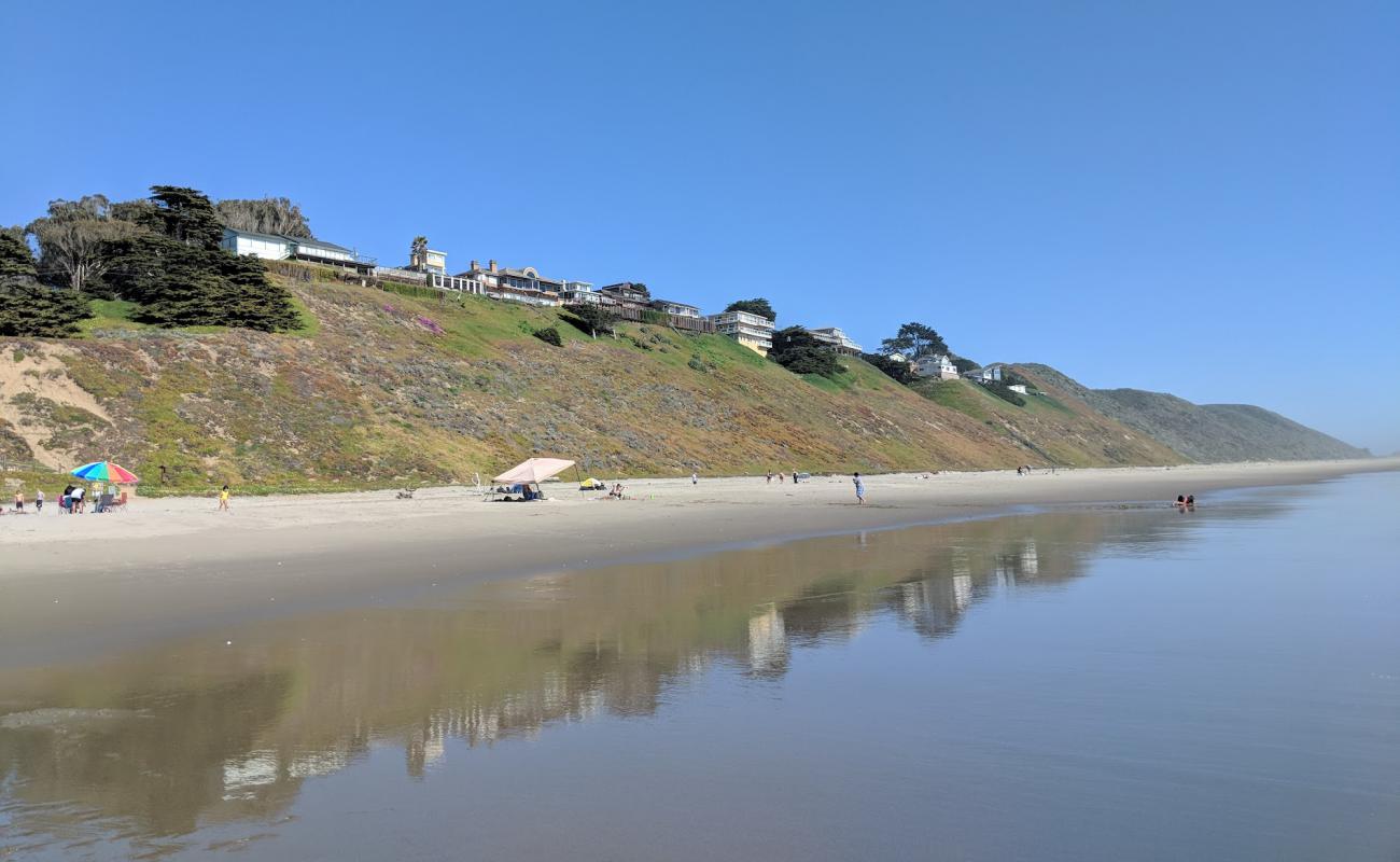 Photo of Sunset Beach with bright sand surface