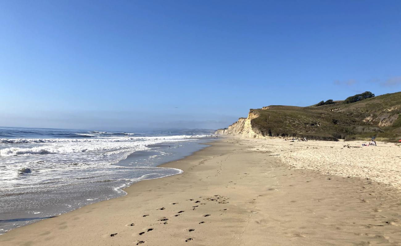 Photo of Pescadero Beach II with bright sand surface