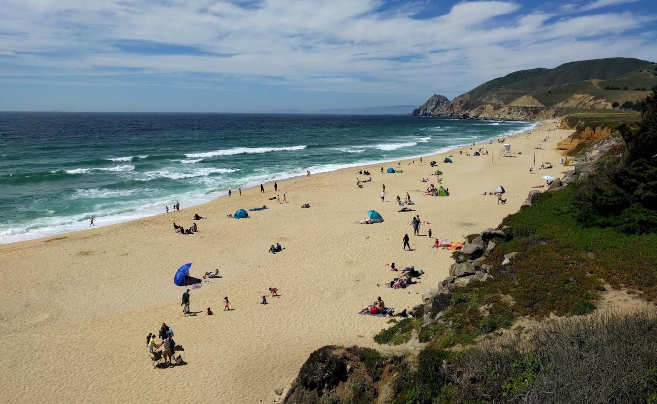 Photo of Montara Beach with bright fine sand surface