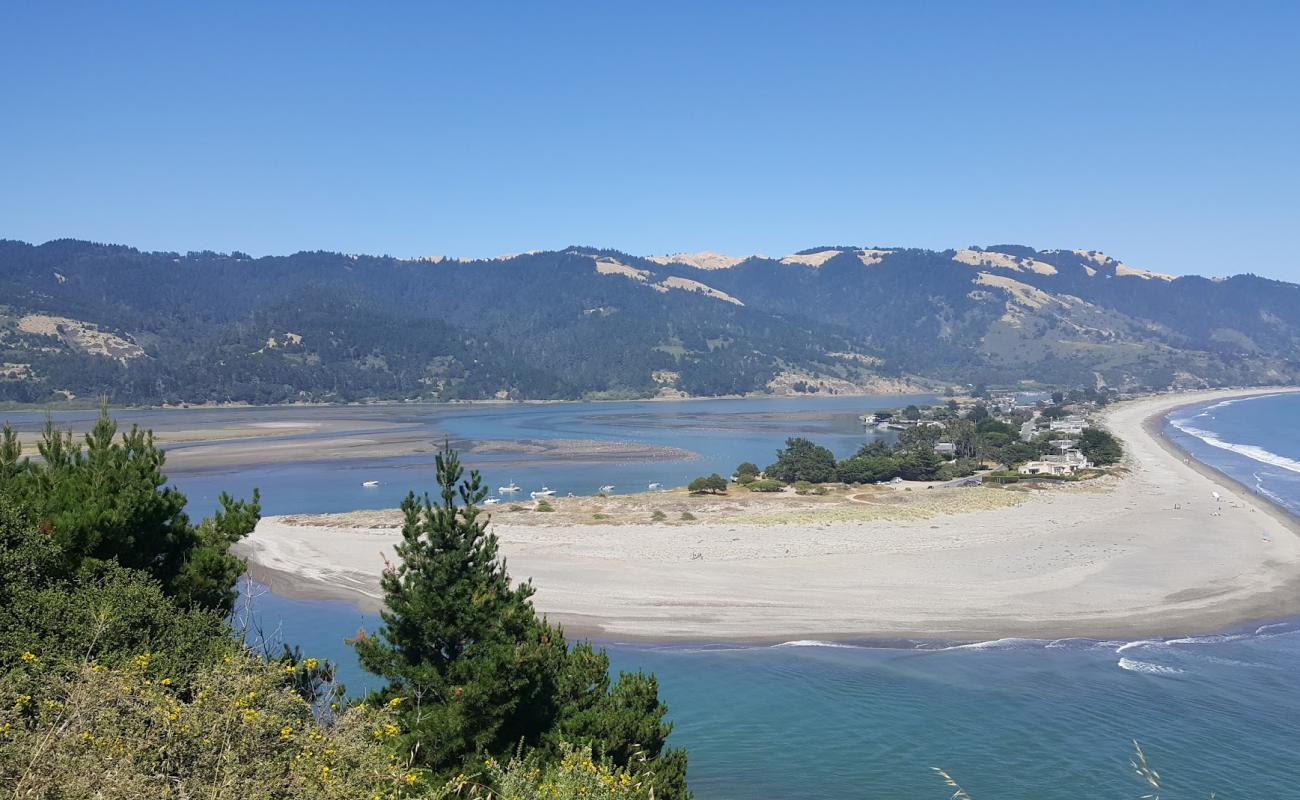 Photo of Stinson Beach II with gray sand surface