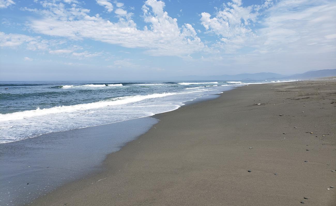 Photo of Kellogg Road Beach with bright sand surface