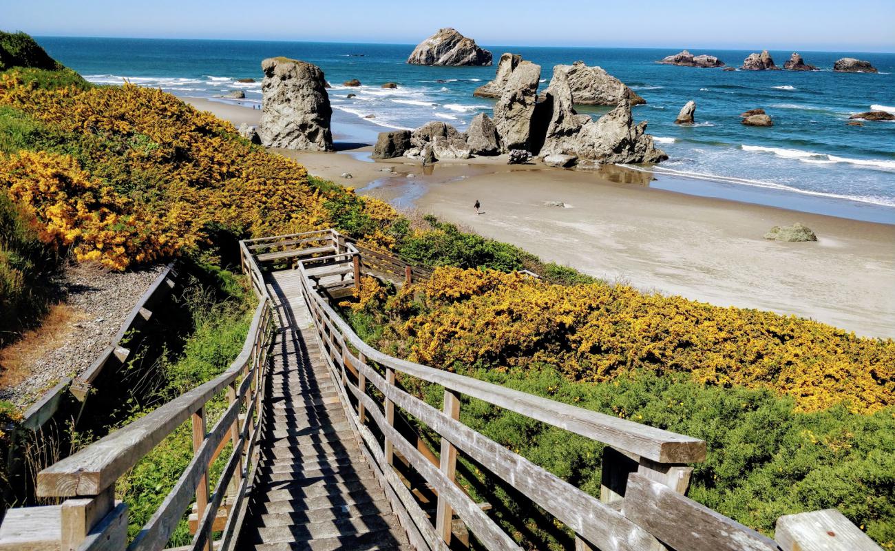 Photo of Bandon Beach with bright fine sand surface