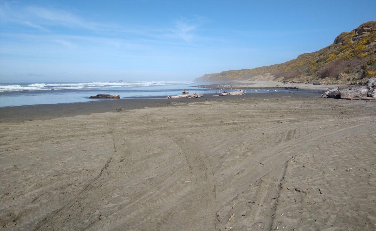 Photo of Whiskey Run Beach with bright sand surface