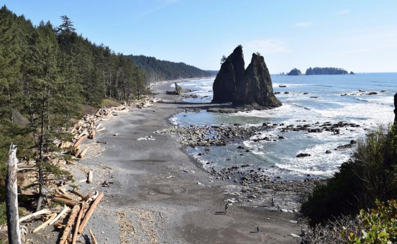 Photo of Rialto Beach with gray pebble surface