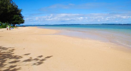 Kalihikai Beach