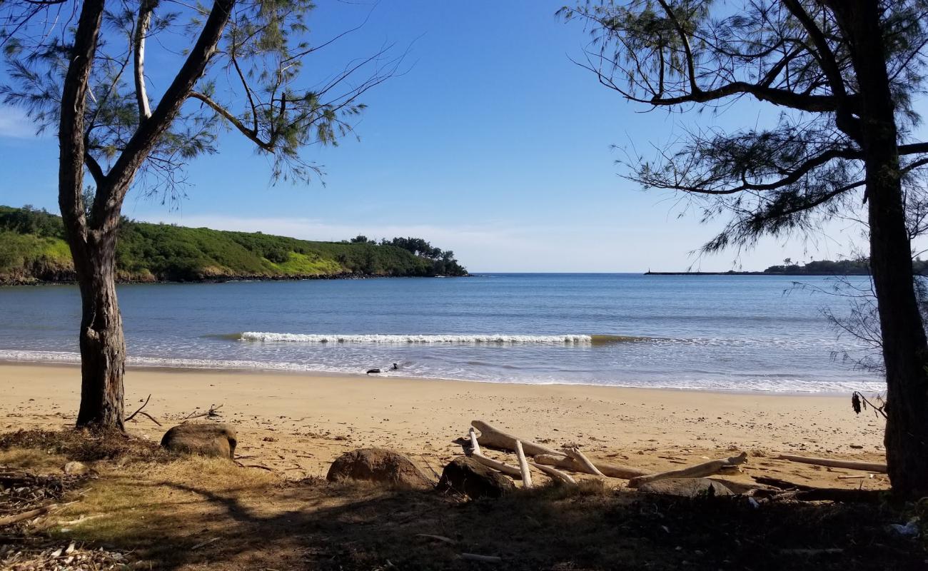 Photo of Hanamaulu Beach with bright sand surface