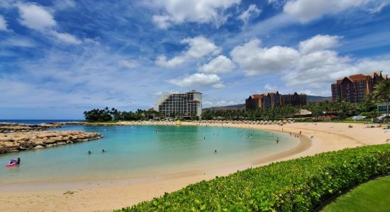 Ko Olina Lagoon beach