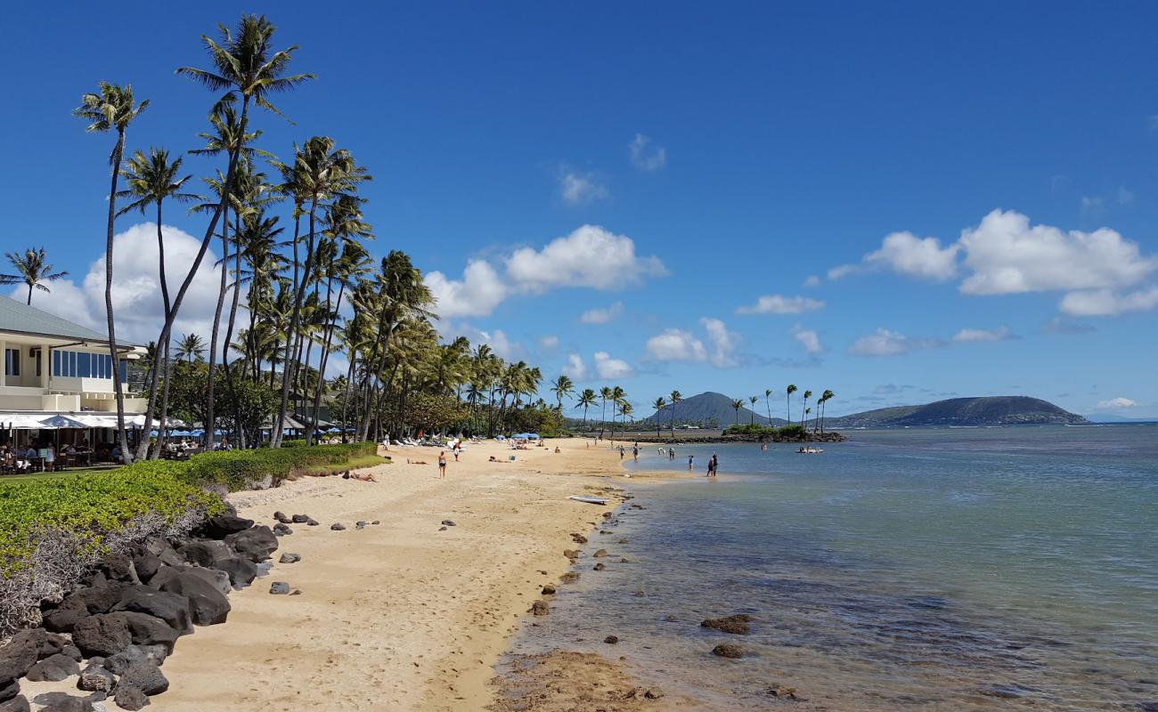 Photo of Kahala Hilton Beach with bright sand surface