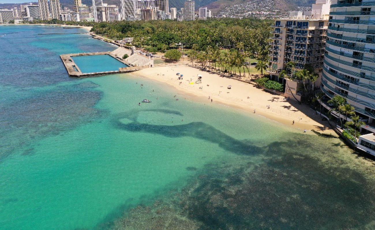 Photo of Kaimana Beach with bright sand surface