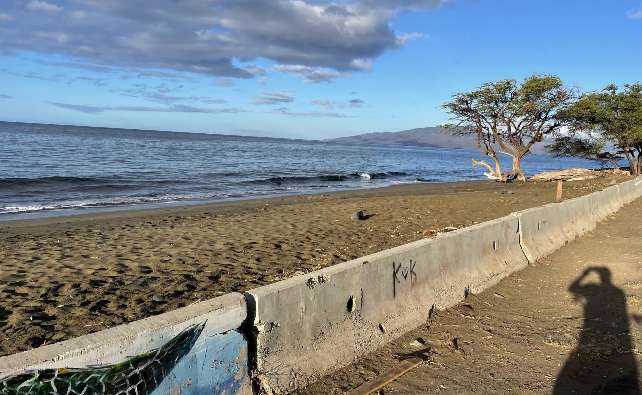 Photo of Awalua Beach with gray sand &  pebble surface