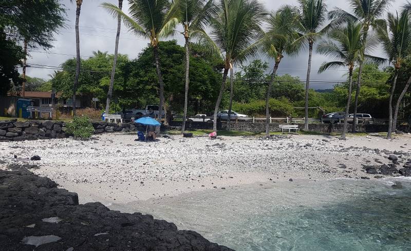 Photo of Pāhoehoe Beach with bright sand & rocks surface