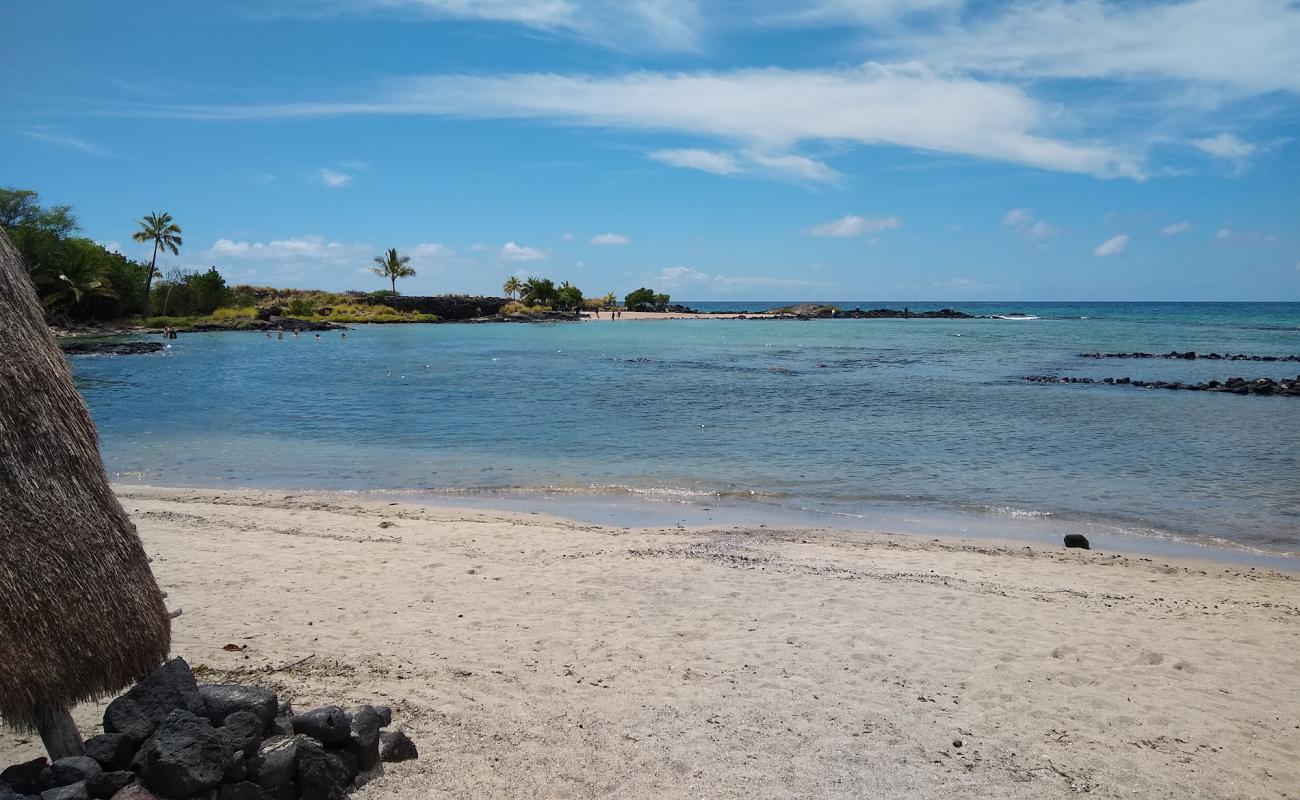 Photo of Alula beach with gray sand surface