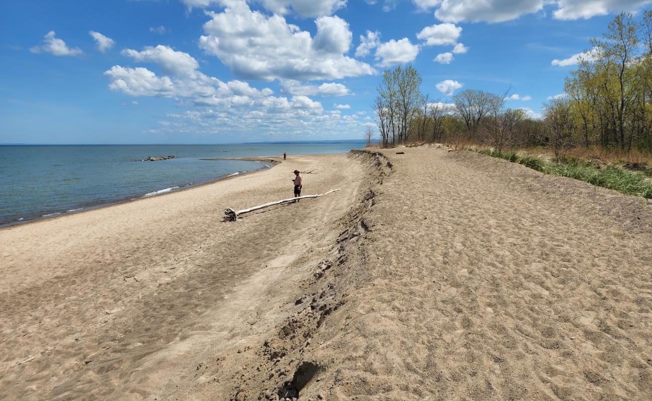 Photo of Presque Isle Beach with bright sand surface