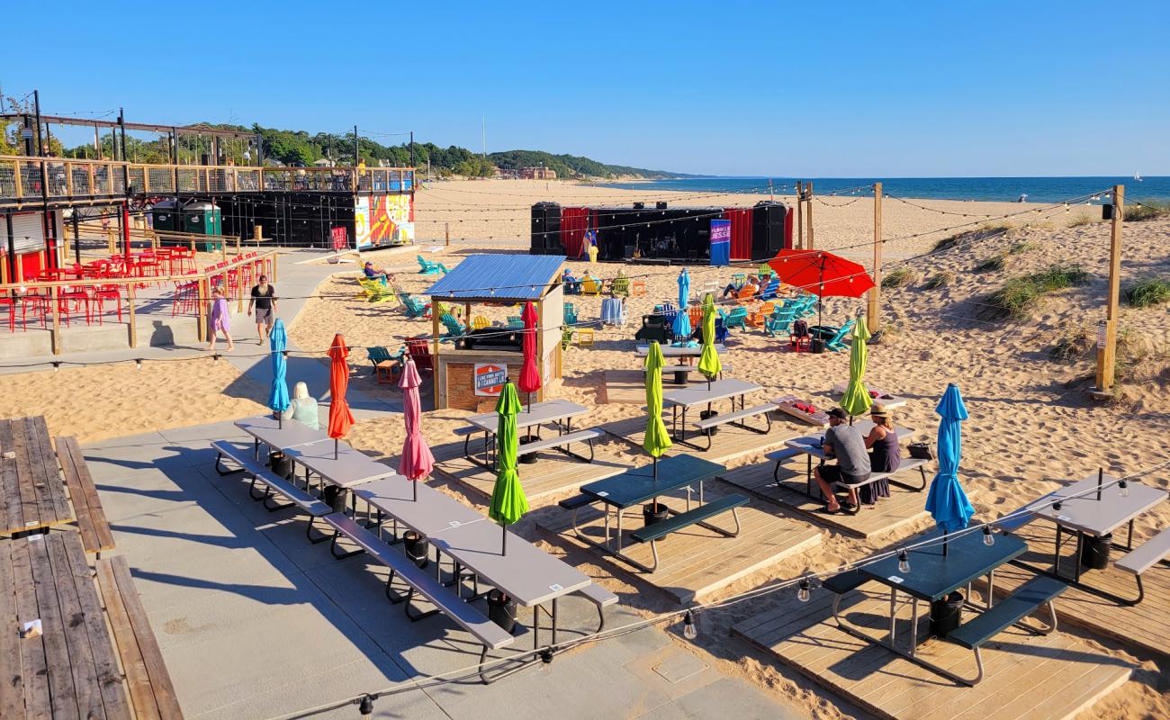 Photo of North Pier Side Beach with bright sand surface