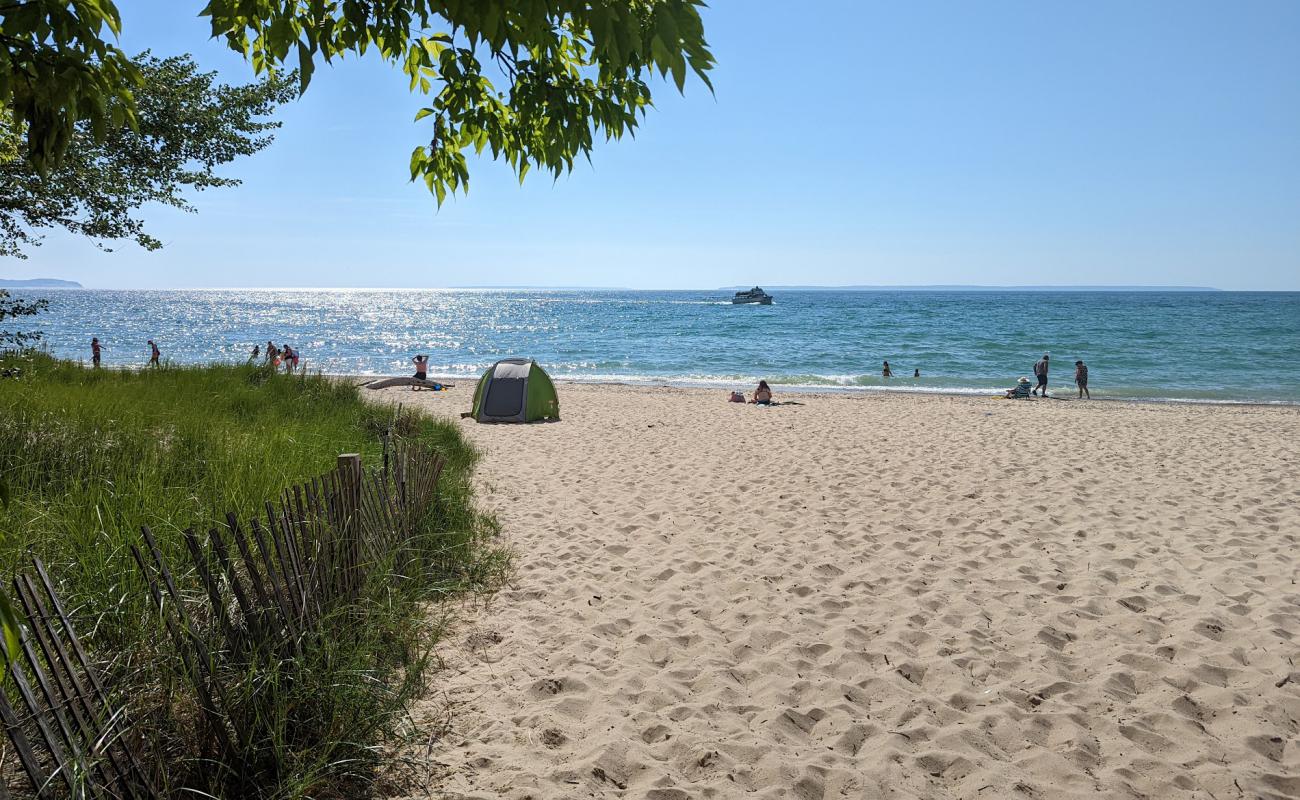 Photo of Van's Beach with bright sand surface